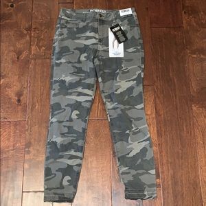 Camo jeans